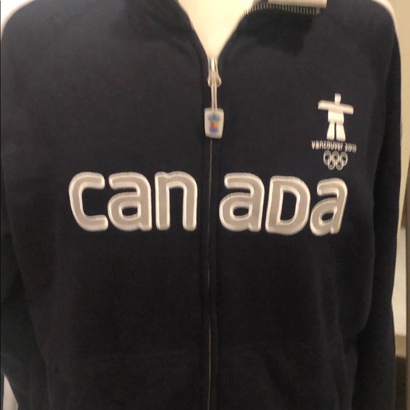 Vintage throwback. 2010 Vancouver Olympics 🇨🇦 - Picture 3 of 6